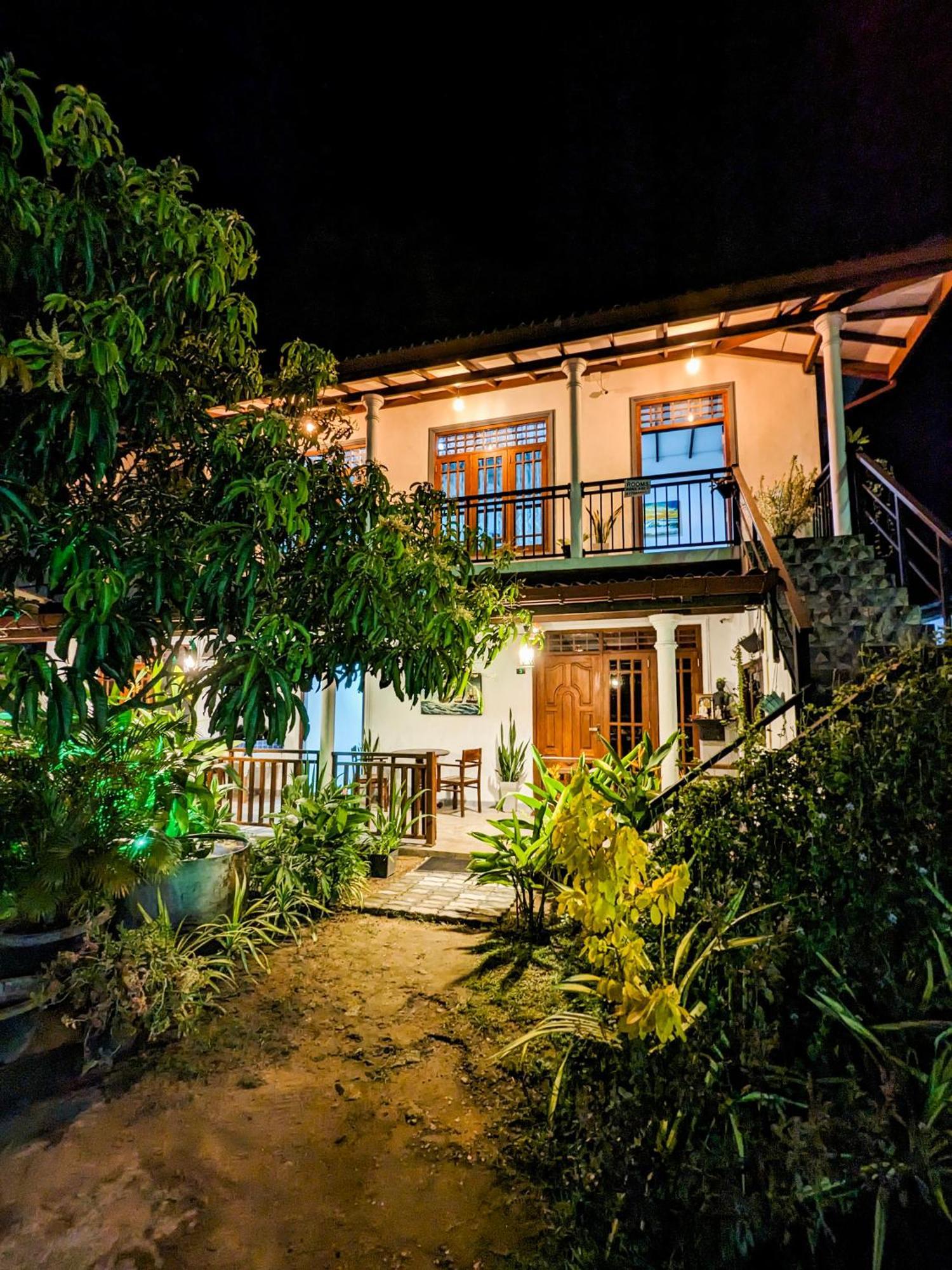 The Emerald Guest House & Villa Unawatuna Kültér fotó
