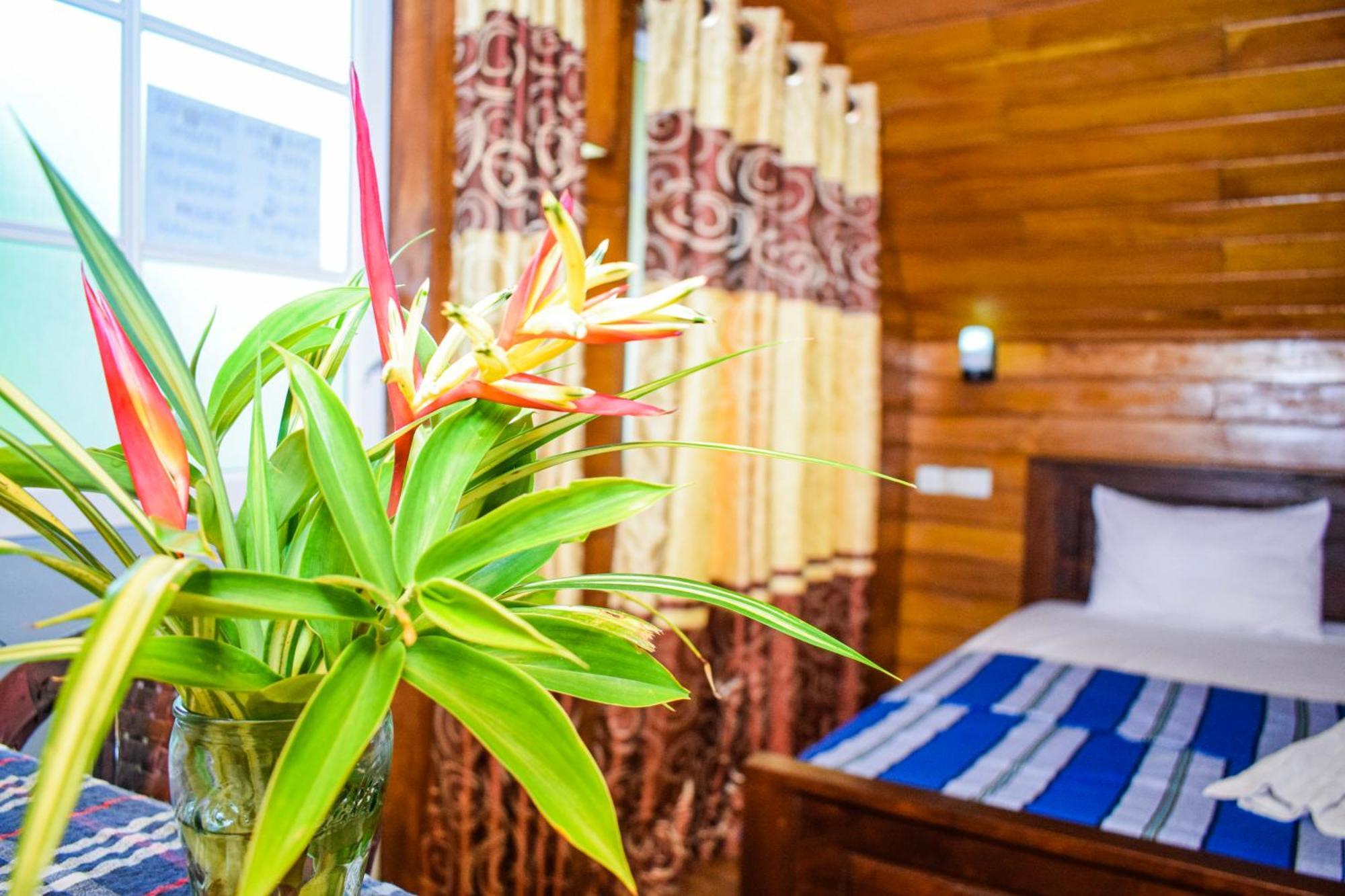 The Emerald Guest House & Villa Unawatuna Kültér fotó