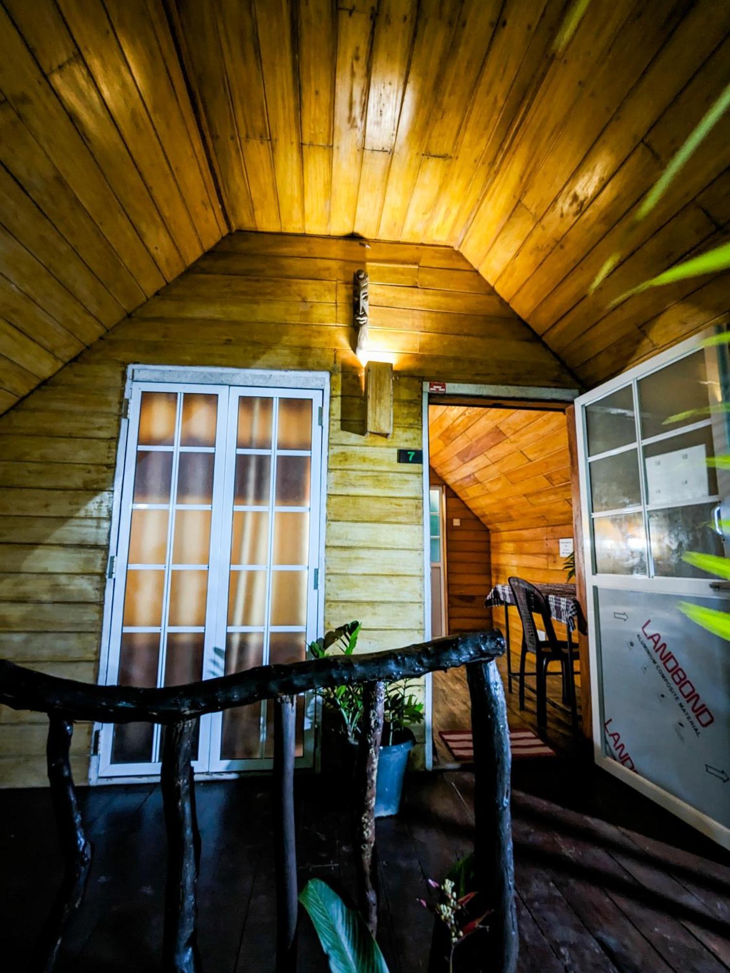 The Emerald Guest House & Villa Unawatuna Kültér fotó