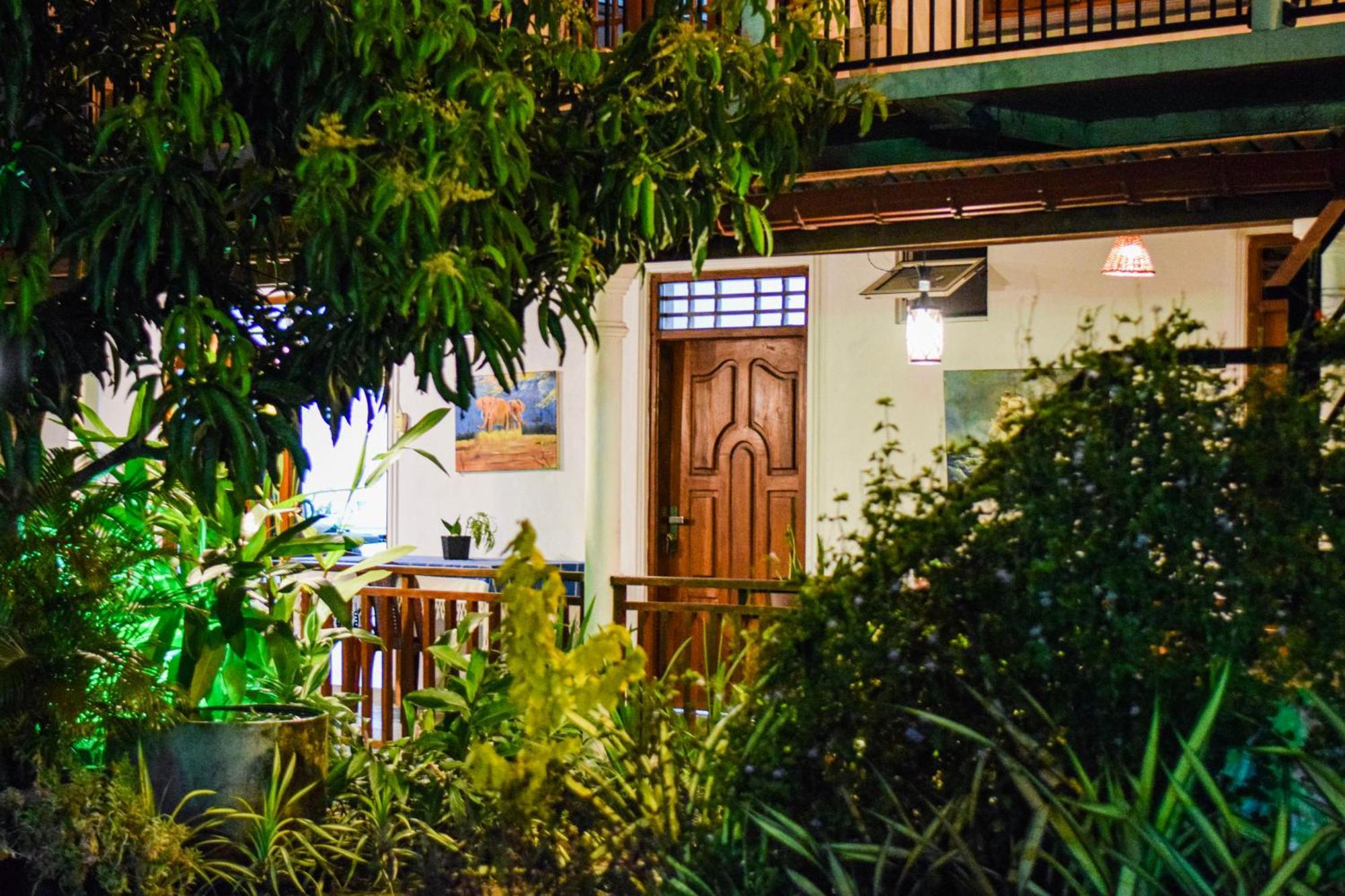 The Emerald Guest House & Villa Unawatuna Kültér fotó